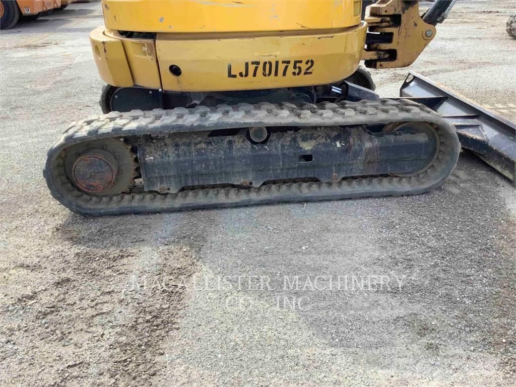 CAT 302.7DCR 大型油圧ショベル12t以上（パワーショベル・ユンボ）