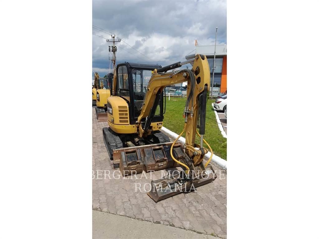 CAT 302.7DCR 大型油圧ショベル12t以上（パワーショベル・ユンボ）