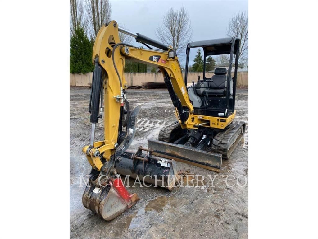 CAT 302.7DCRCN 大型油圧ショベル12t以上（パワーショベル・ユンボ）