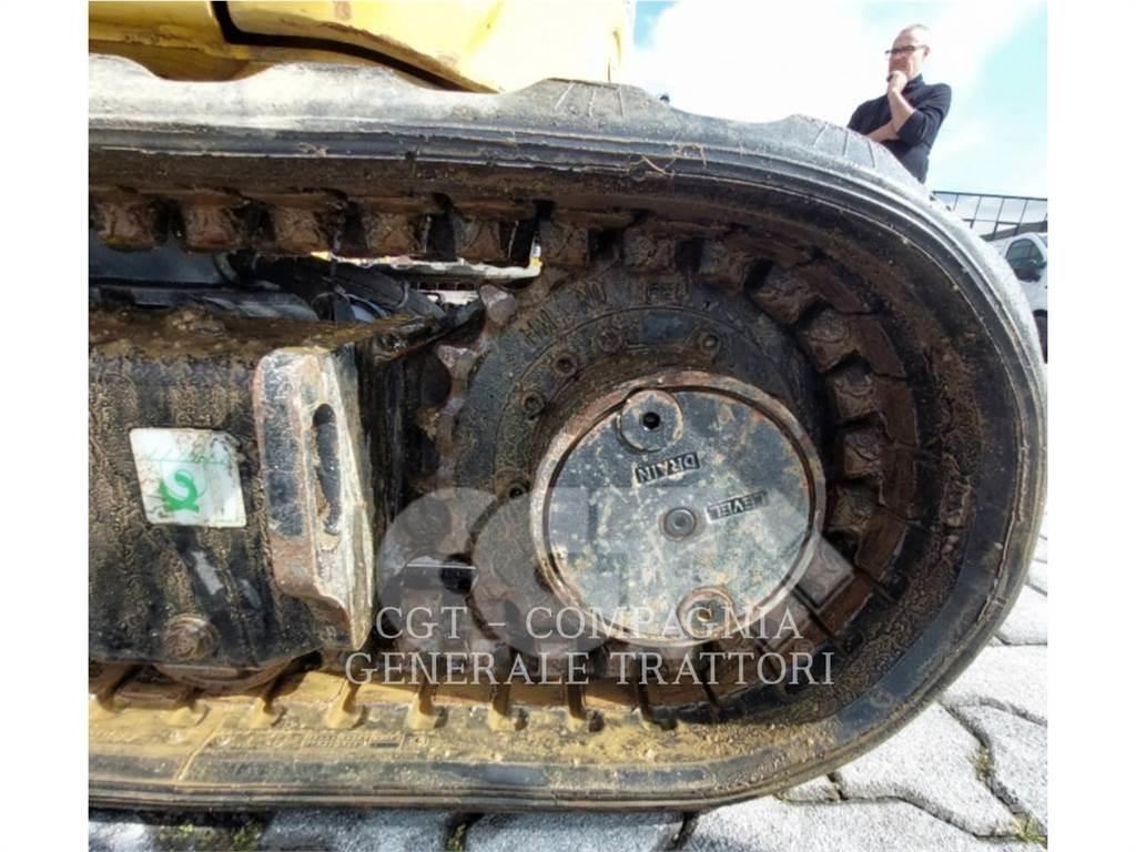 CAT 302 CR 大型油圧ショベル12t以上（パワーショベル・ユンボ）