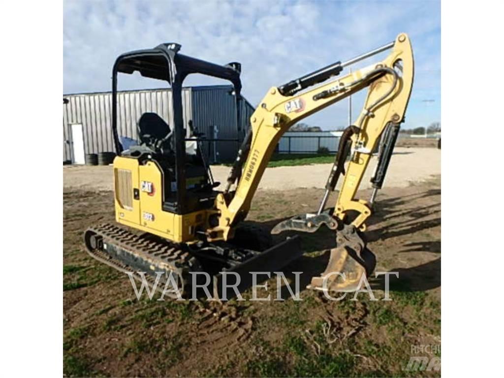 CAT 302 CR 大型油圧ショベル12t以上（パワーショベル・ユンボ）