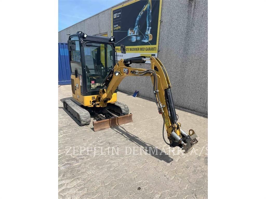 CAT 30205CR ミニ油圧ショベル 7t以下（ミニユンボ・ミニディガー）
