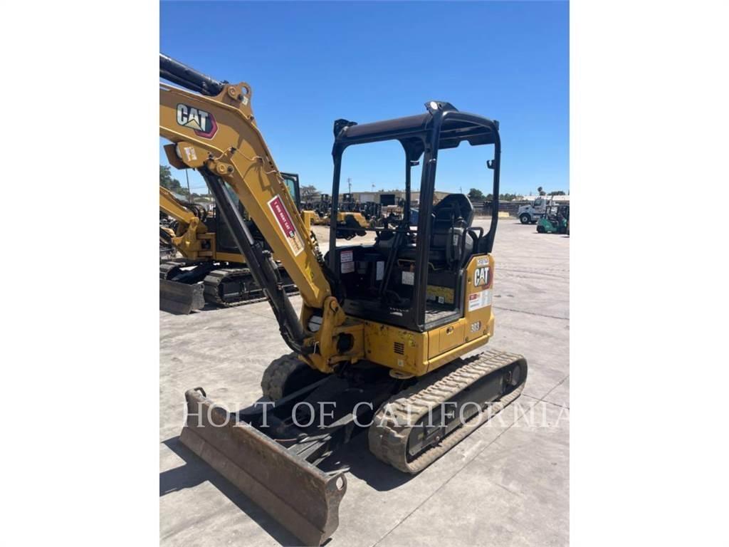 CAT 303 大型油圧ショベル12t以上（パワーショベル・ユンボ）