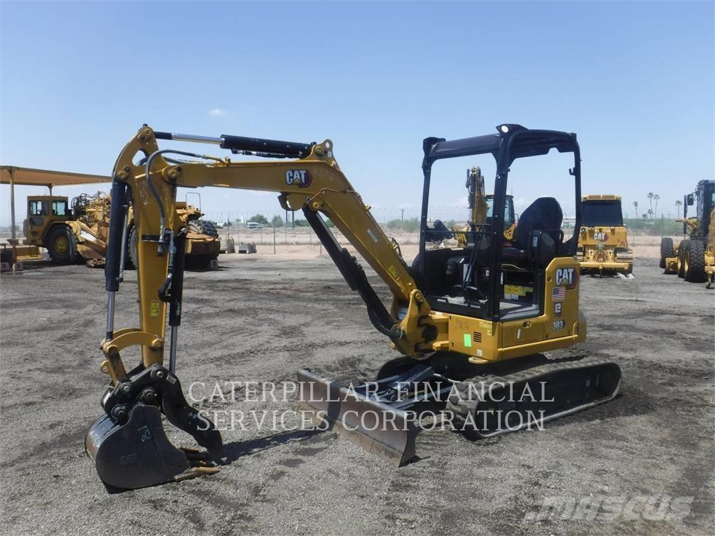 CAT 303-07CR 大型油圧ショベル12t以上（パワーショベル・ユンボ）