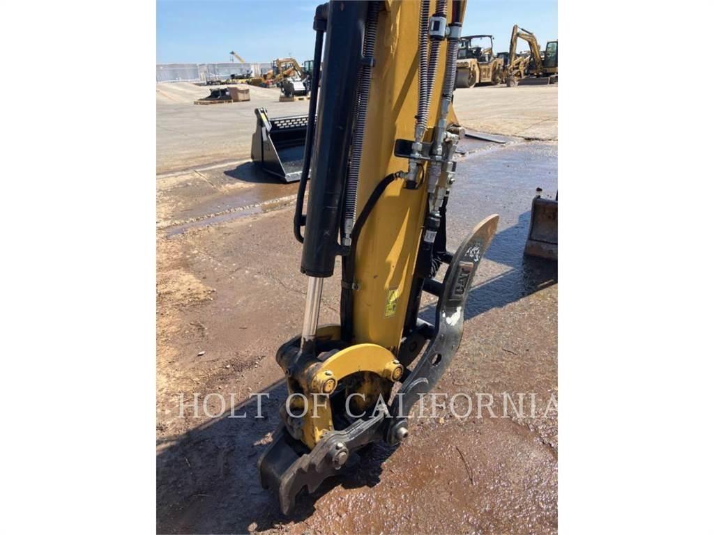 CAT 303.5 大型油圧ショベル12t以上（パワーショベル・ユンボ）