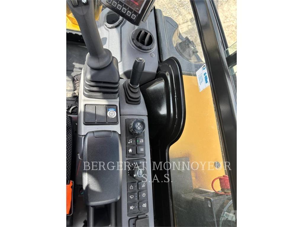 CAT 303.5 大型油圧ショベル12t以上（パワーショベル・ユンボ）