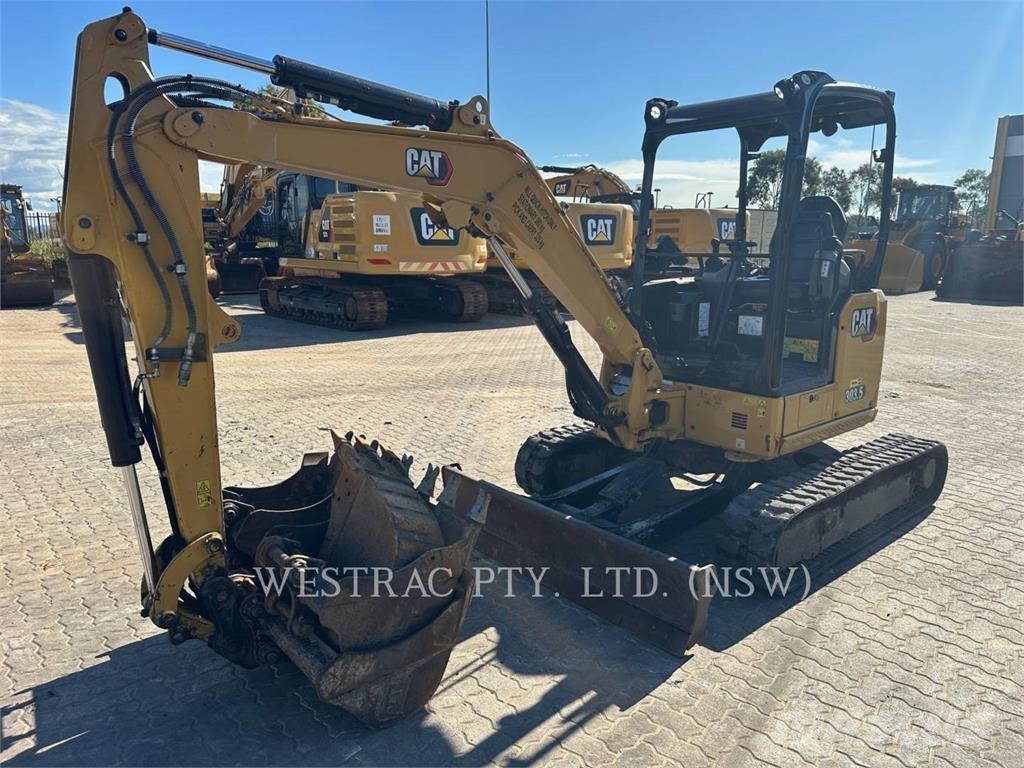 CAT 303.5-07CR 大型油圧ショベル12t以上（パワーショベル・ユンボ）