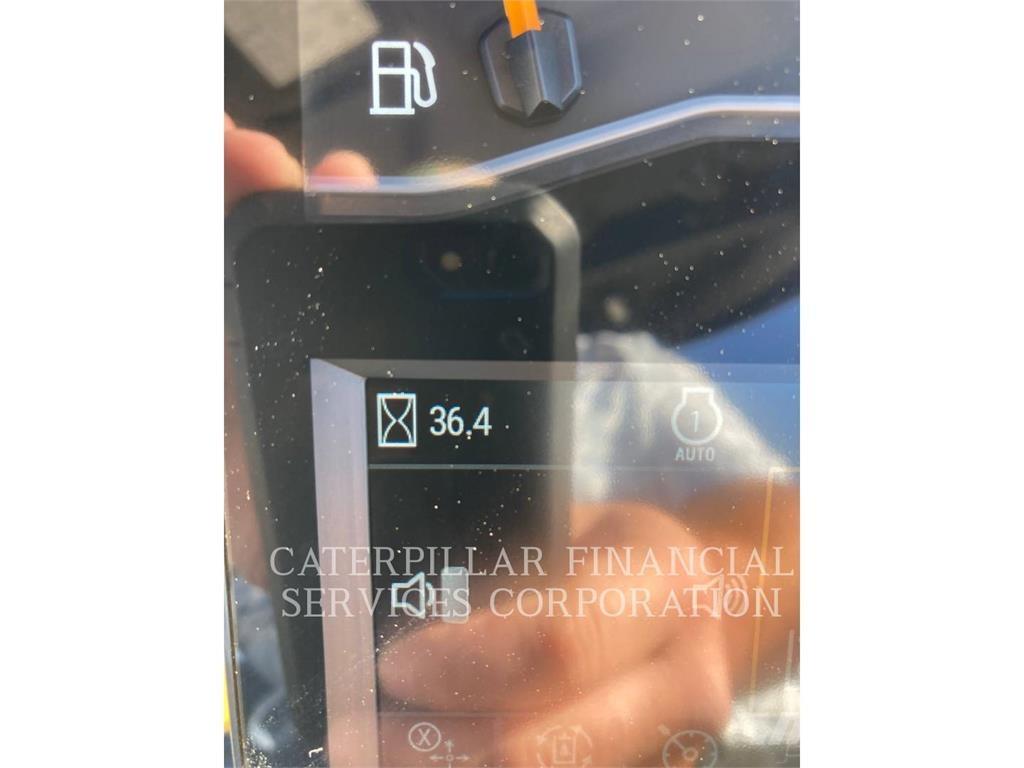 CAT 303.5-07CR 大型油圧ショベル12t以上（パワーショベル・ユンボ）