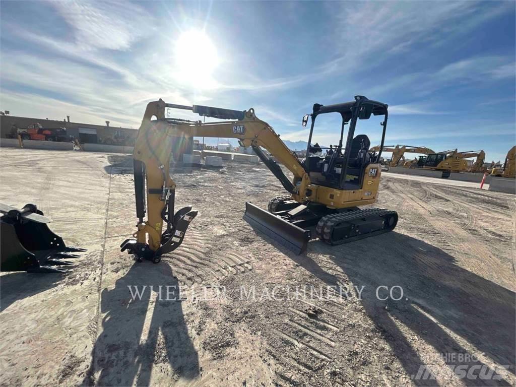 CAT 303.5 C1TH 大型油圧ショベル12t以上（パワーショベル・ユンボ）