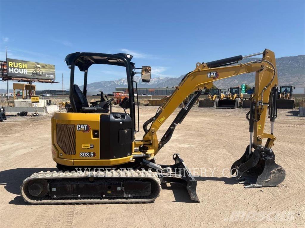 CAT 303.5 C1TH 大型油圧ショベル12t以上（パワーショベル・ユンボ）
