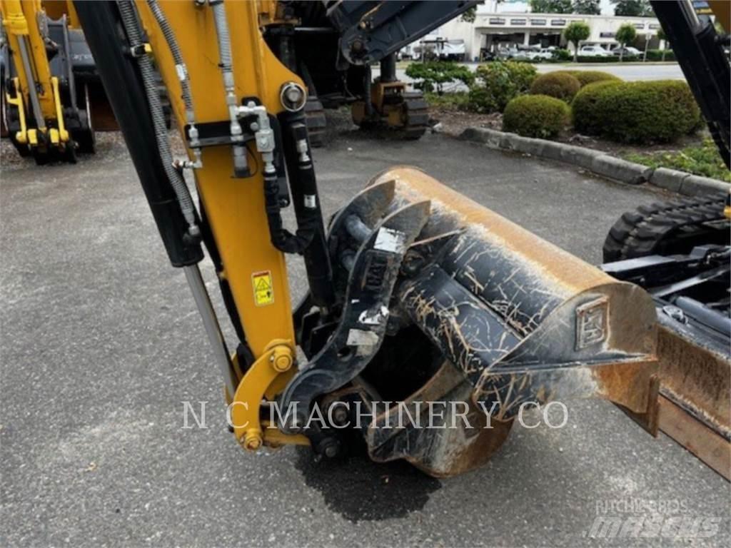CAT 303.5 CRCB 大型油圧ショベル12t以上（パワーショベル・ユンボ）