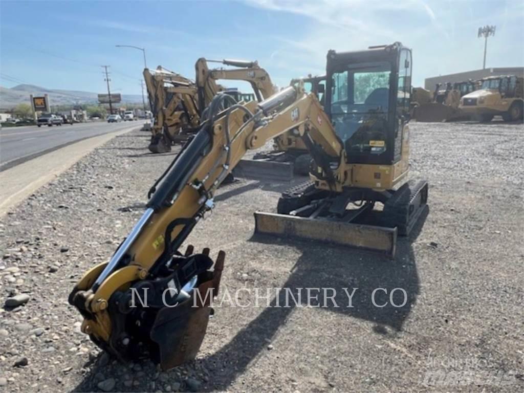 CAT 303.5 CRCB 大型油圧ショベル12t以上（パワーショベル・ユンボ）