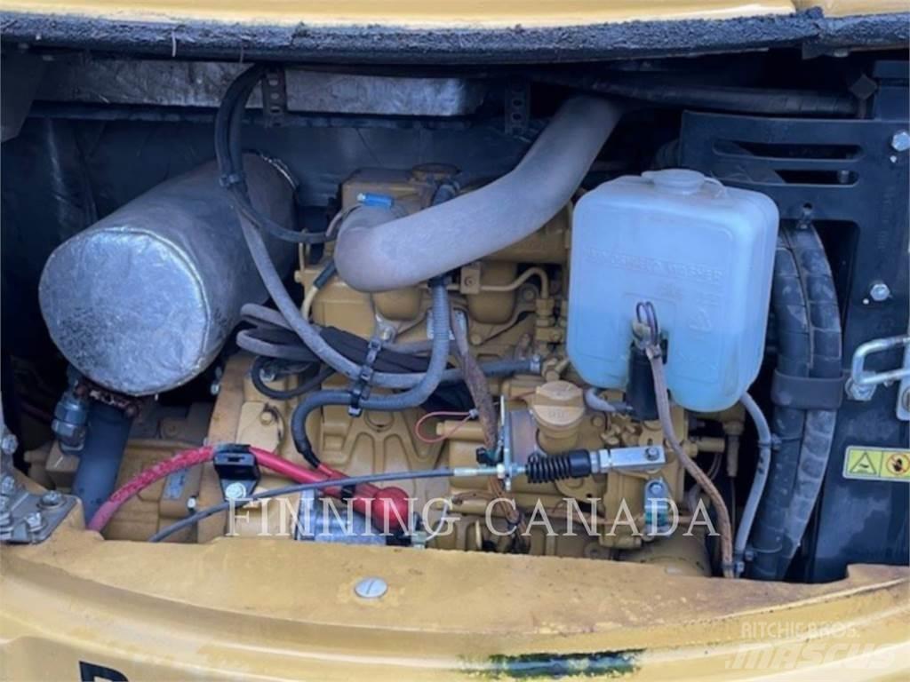 CAT 303.5 E 大型油圧ショベル12t以上（パワーショベル・ユンボ）