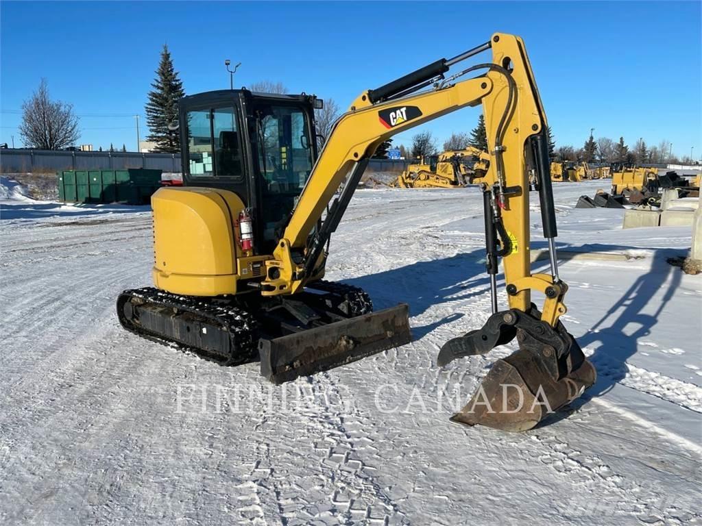 CAT 303.5 E2 大型油圧ショベル12t以上（パワーショベル・ユンボ）