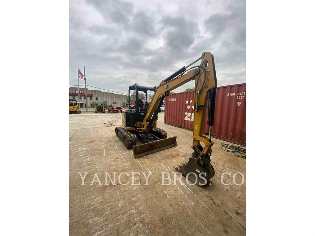 CAT 303.507CR 大型油圧ショベル12t以上（パワーショベル・ユンボ）