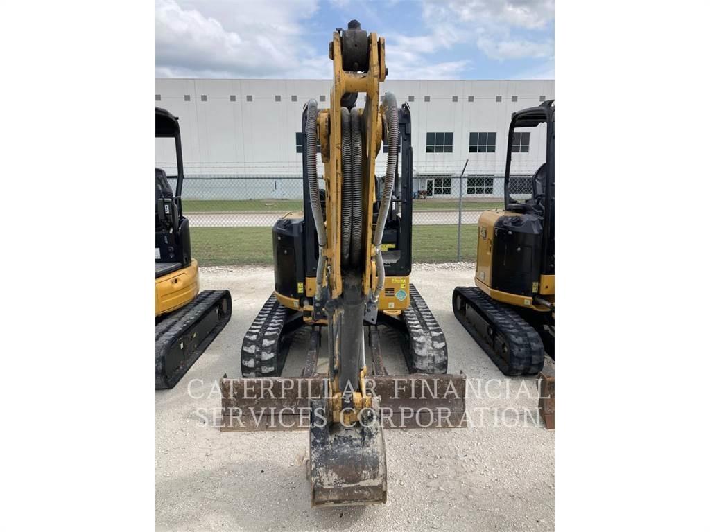 CAT 303.507CR 大型油圧ショベル12t以上（パワーショベル・ユンボ）