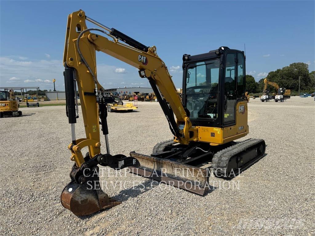 CAT 303.507CR 大型油圧ショベル12t以上（パワーショベル・ユンボ）