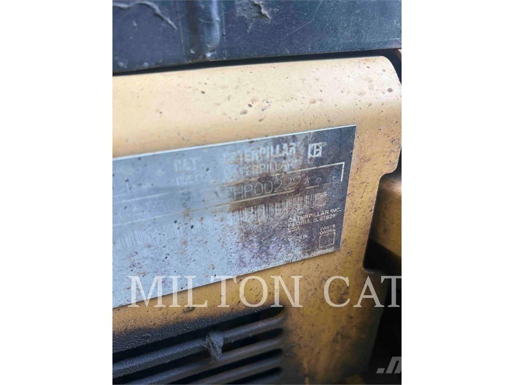 CAT 303.5DCR 大型油圧ショベル12t以上（パワーショベル・ユンボ）