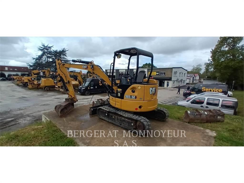 CAT 303.5E CR 大型油圧ショベル12t以上（パワーショベル・ユンボ）