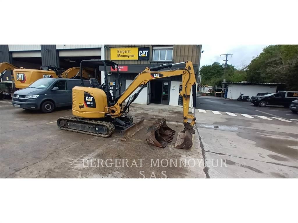 CAT 303.5E CR 大型油圧ショベル12t以上（パワーショベル・ユンボ）