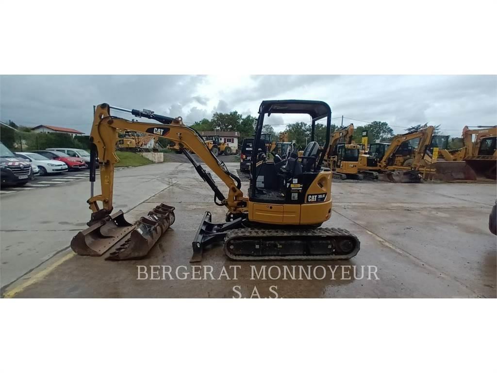 CAT 303.5E CR 大型油圧ショベル12t以上（パワーショベル・ユンボ）