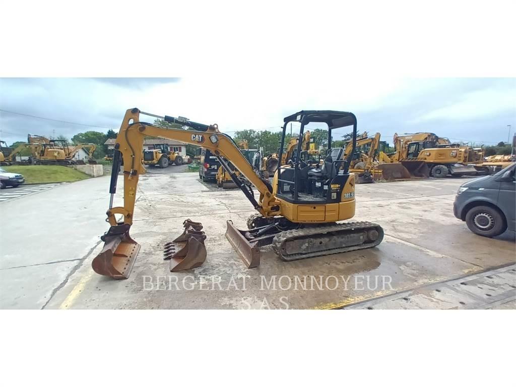 CAT 303.5E CR 大型油圧ショベル12t以上（パワーショベル・ユンボ）
