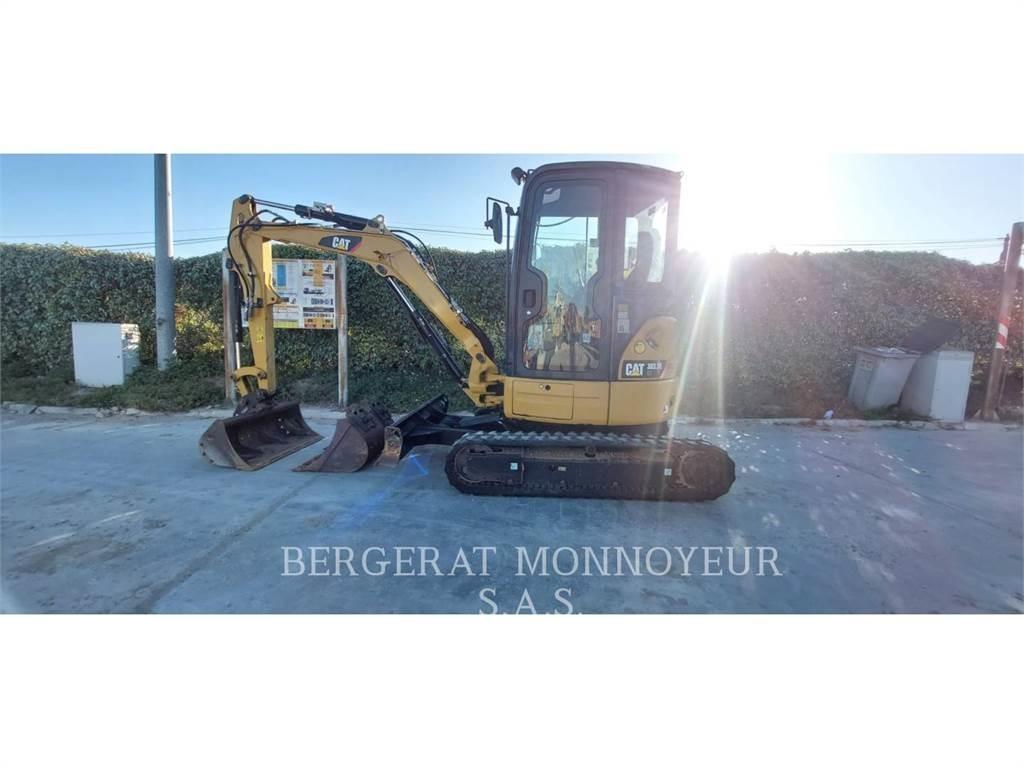 CAT 303.5E CR 大型油圧ショベル12t以上（パワーショベル・ユンボ）