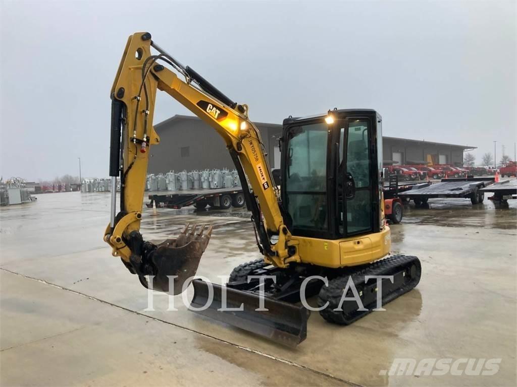 CAT 303.5E CR 大型油圧ショベル12t以上（パワーショベル・ユンボ）