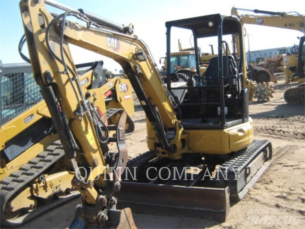 CAT 303.5E2 大型油圧ショベル12t以上（パワーショベル・ユンボ）