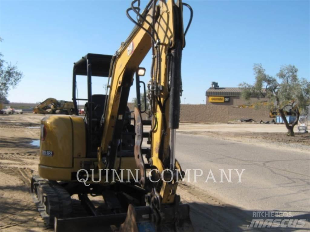 CAT 303.5E2 大型油圧ショベル12t以上（パワーショベル・ユンボ）