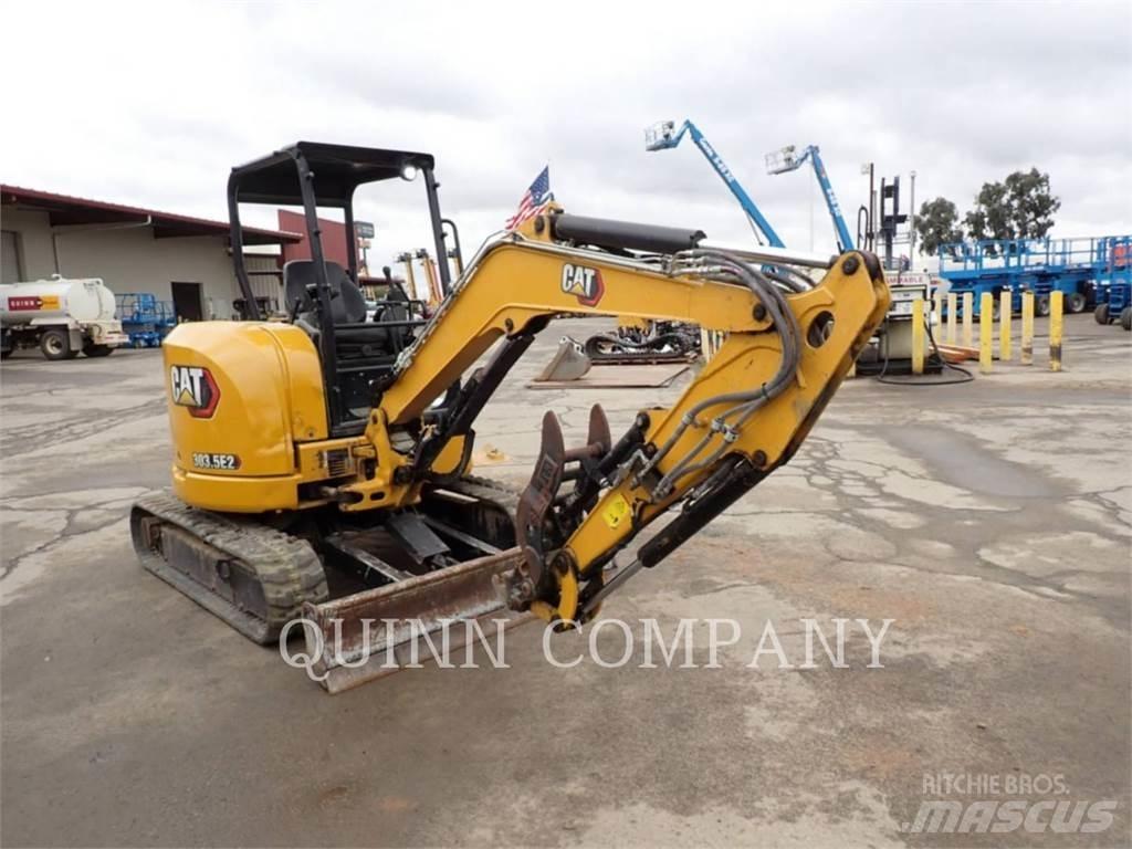 CAT 303.5E2 大型油圧ショベル12t以上（パワーショベル・ユンボ）