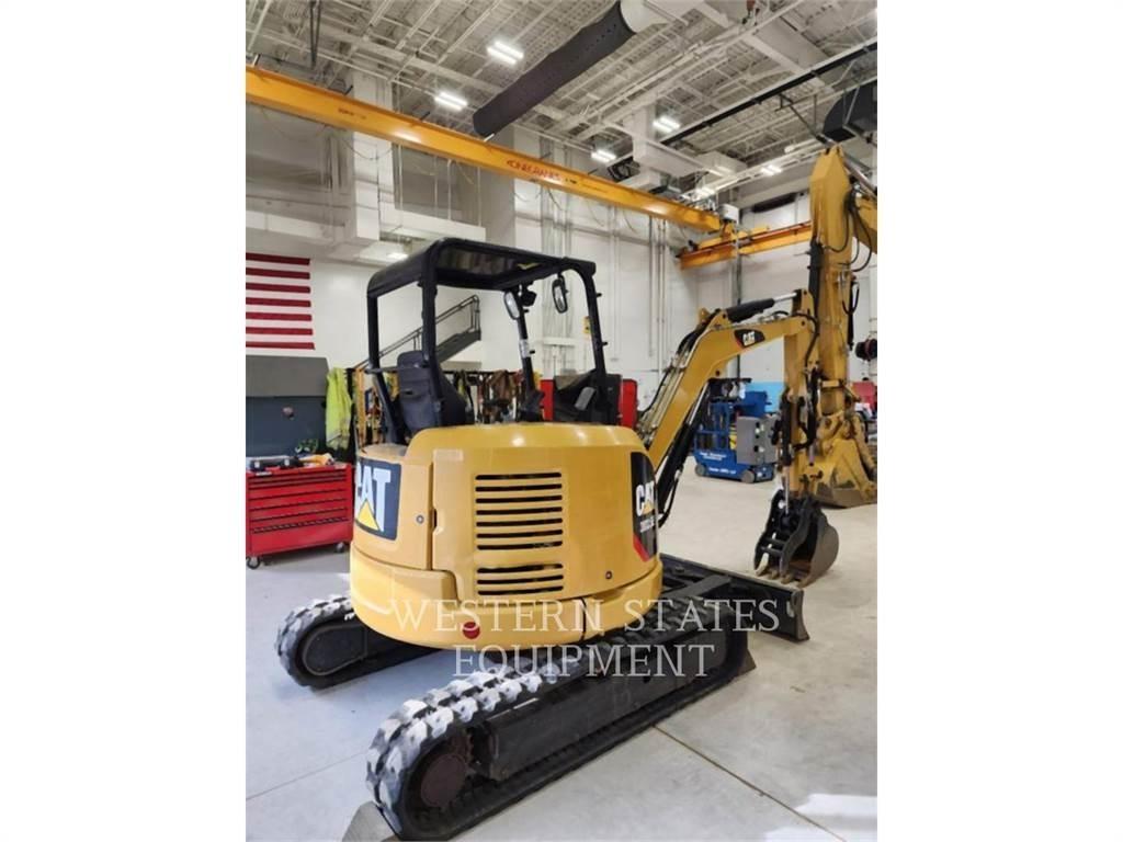 CAT 303.5E2 大型油圧ショベル12t以上（パワーショベル・ユンボ）