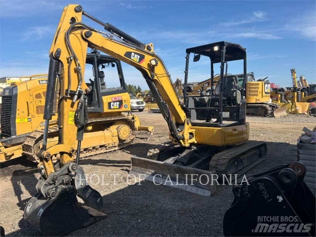 CAT 303.5E2 大型油圧ショベル12t以上（パワーショベル・ユンボ）