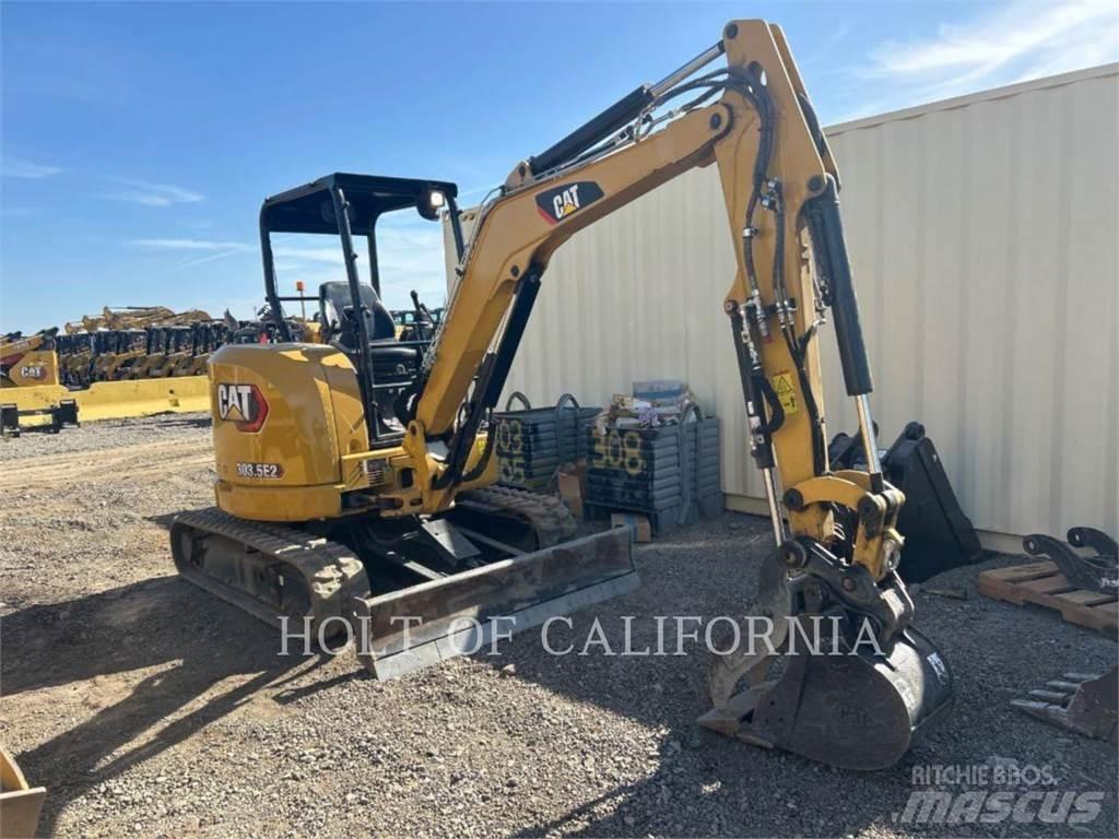 CAT 303.5E2 大型油圧ショベル12t以上（パワーショベル・ユンボ）