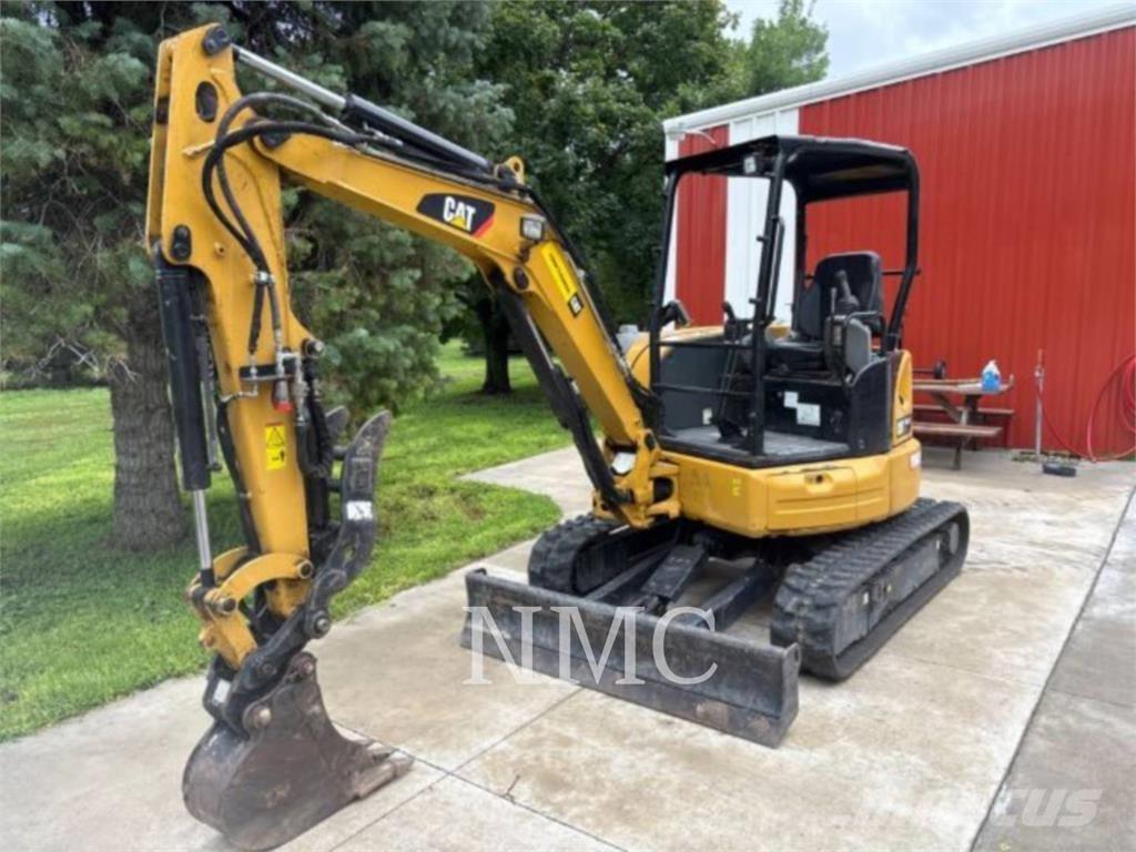 CAT 303.5E2 大型油圧ショベル12t以上（パワーショベル・ユンボ）