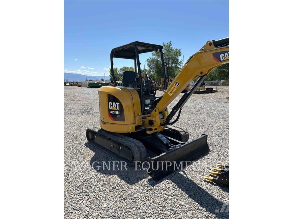 CAT 303.5E2 大型油圧ショベル12t以上（パワーショベル・ユンボ）