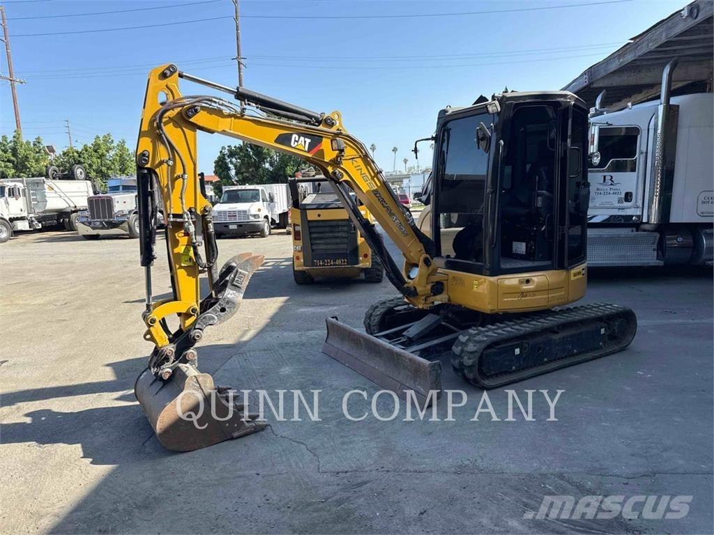 CAT 303.5E2 大型油圧ショベル12t以上（パワーショベル・ユンボ）