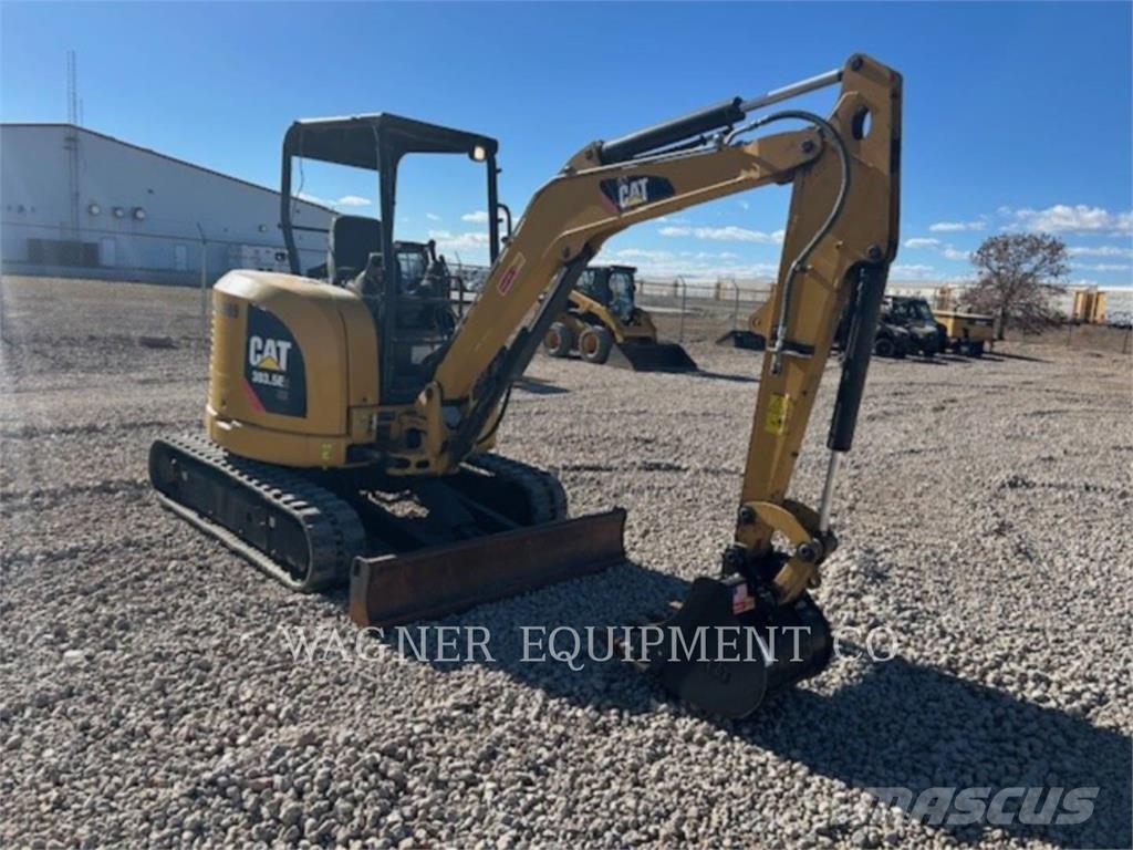 CAT 303.5E2 大型油圧ショベル12t以上（パワーショベル・ユンボ）