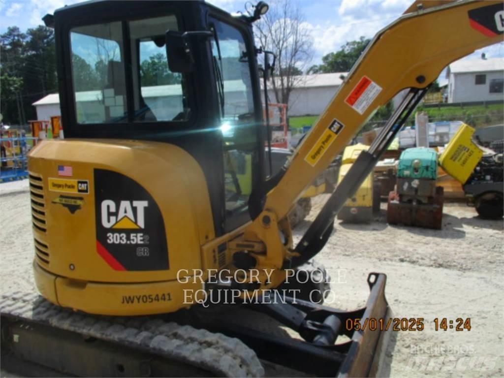 CAT 303.5E2CR 大型油圧ショベル12t以上（パワーショベル・ユンボ）