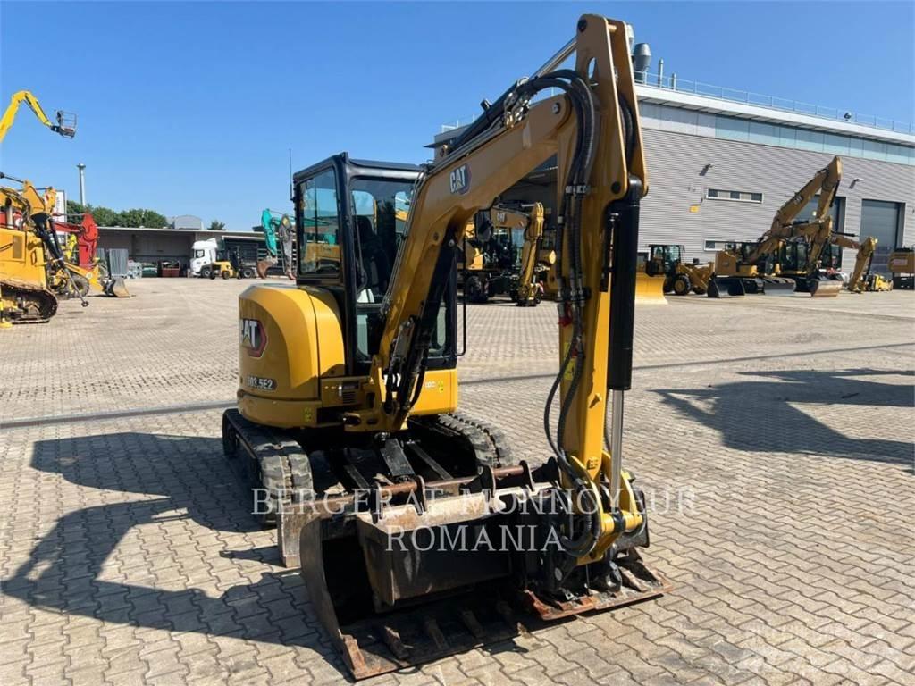 CAT 303.5E2CR 大型油圧ショベル12t以上（パワーショベル・ユンボ）
