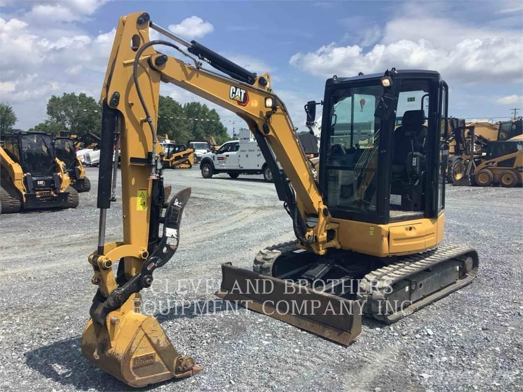 CAT 303.5E2CR 大型油圧ショベル12t以上（パワーショベル・ユンボ）