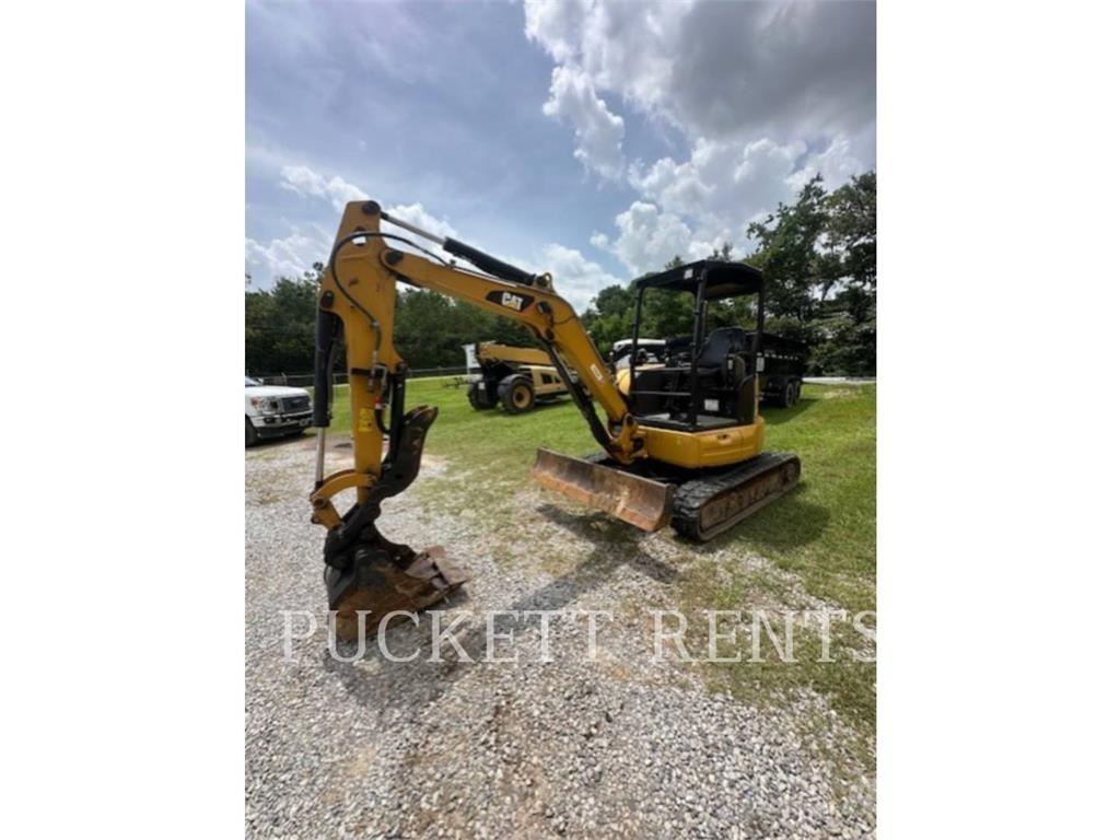 CAT 303.5E2CR 大型油圧ショベル12t以上（パワーショベル・ユンボ）