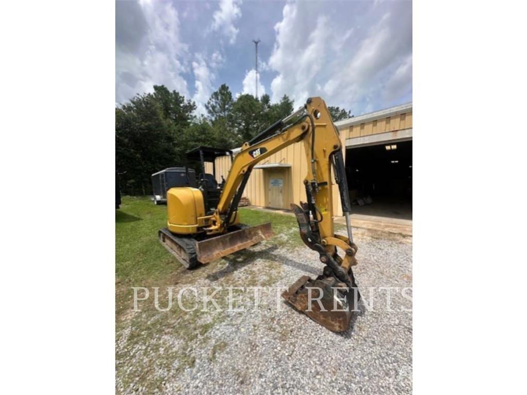 CAT 303.5E2CR 大型油圧ショベル12t以上（パワーショベル・ユンボ）
