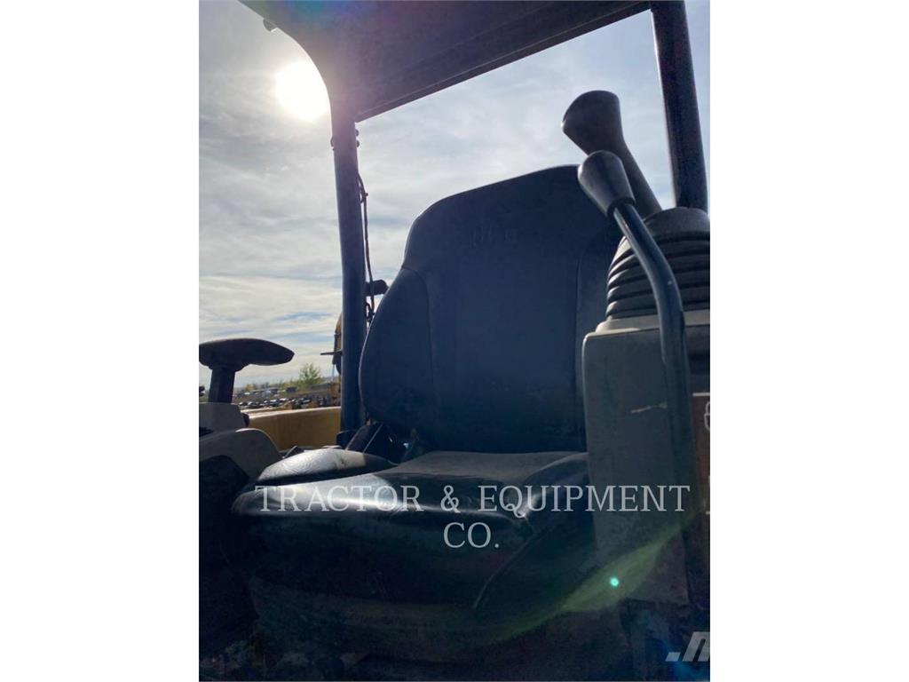 CAT 303.5E2CRN 大型油圧ショベル12t以上（パワーショベル・ユンボ）