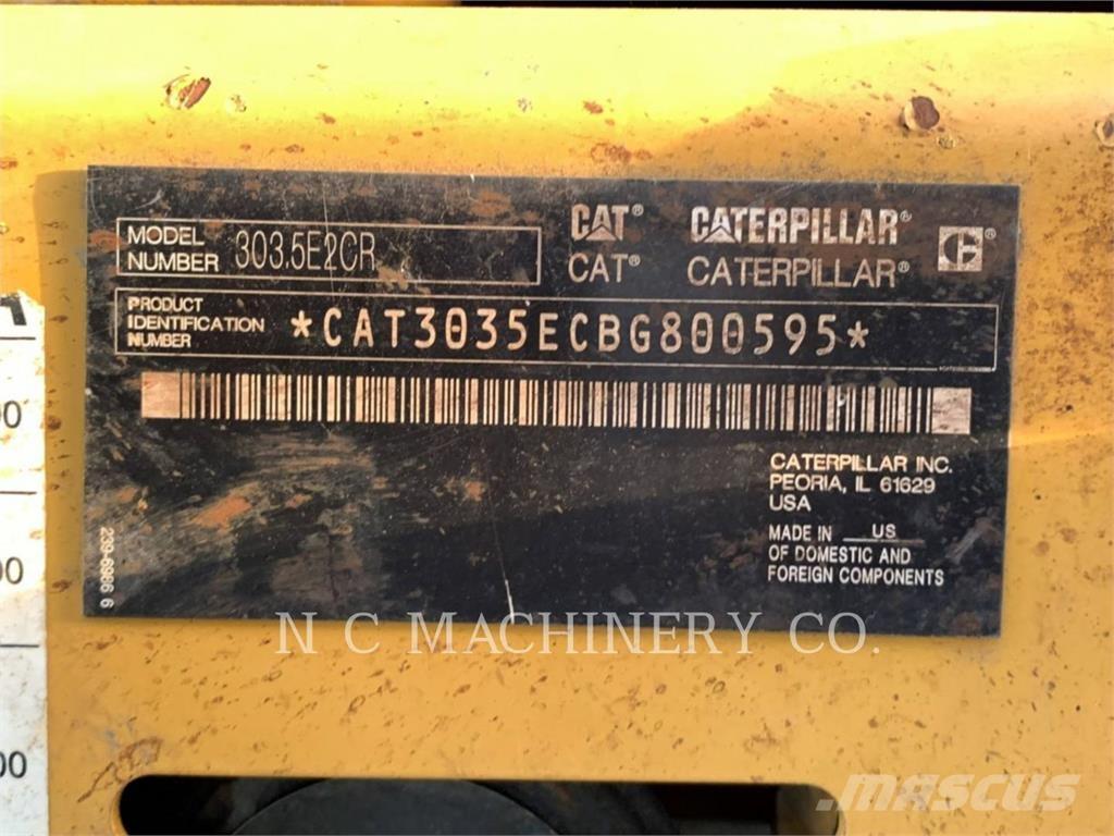 CAT 303.5E2CRN 大型油圧ショベル12t以上（パワーショベル・ユンボ）