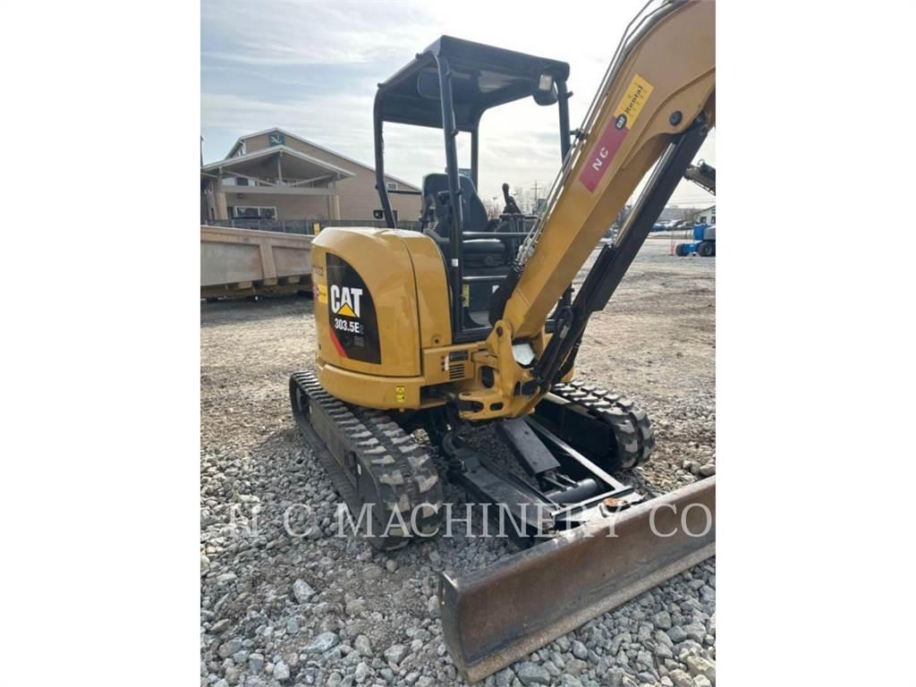 CAT 303.5E2CRN 大型油圧ショベル12t以上（パワーショベル・ユンボ）