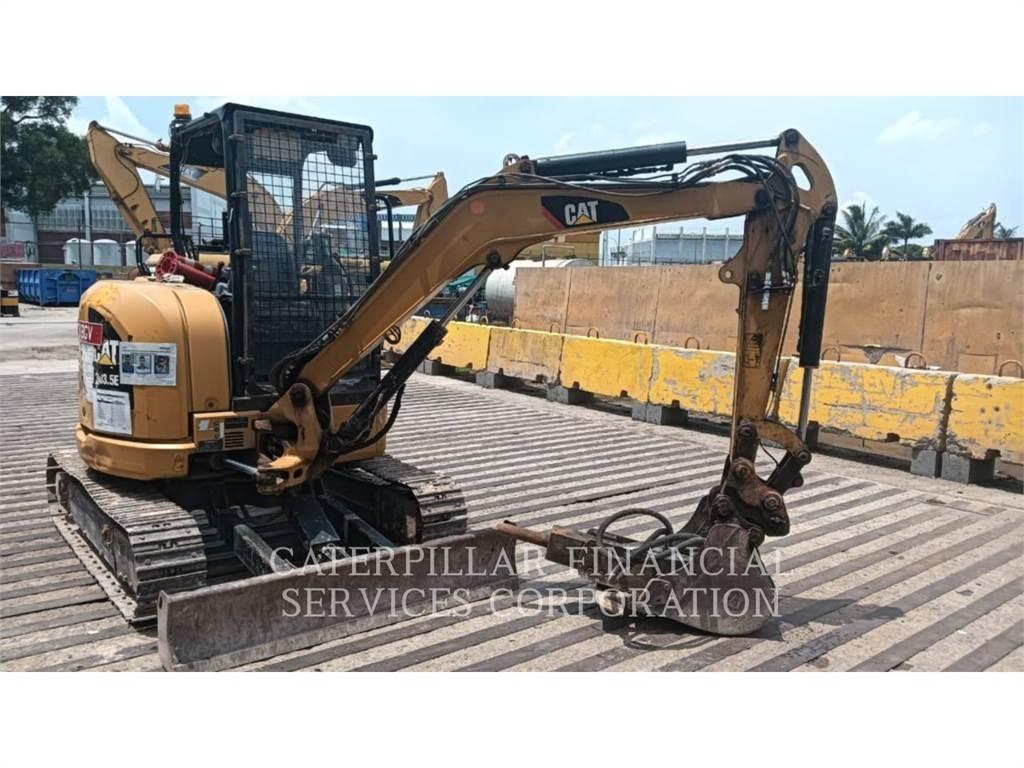 CAT 303.5ECR 大型油圧ショベル12t以上（パワーショベル・ユンボ）