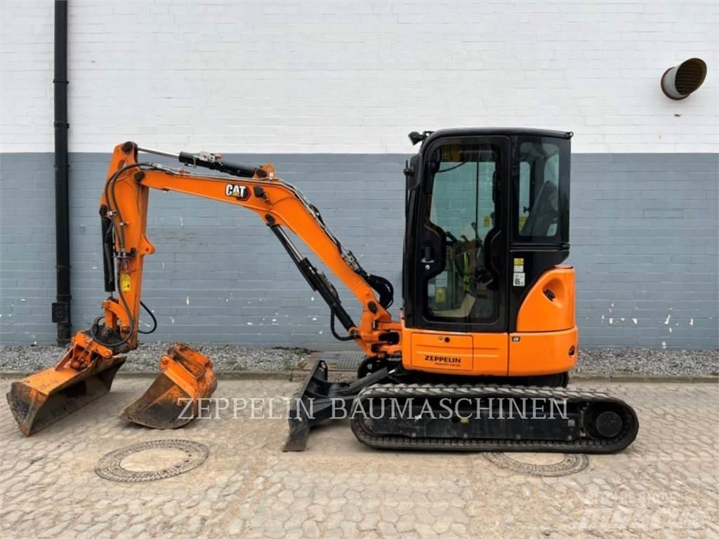 CAT 303.5ECR 大型油圧ショベル12t以上（パワーショベル・ユンボ）