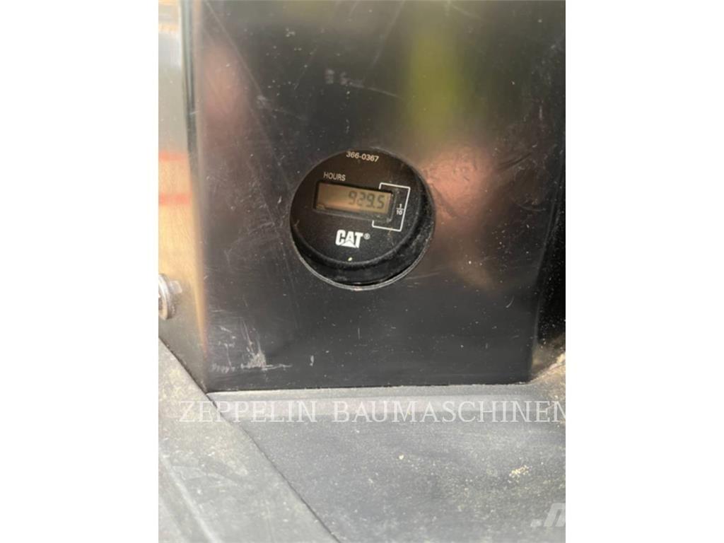 CAT 303.5ECR 大型油圧ショベル12t以上（パワーショベル・ユンボ）