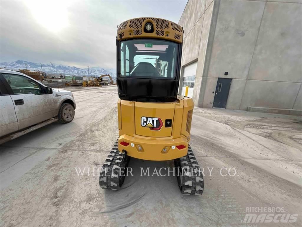 CAT 303 C3 TH 大型油圧ショベル12t以上（パワーショベル・ユンボ）